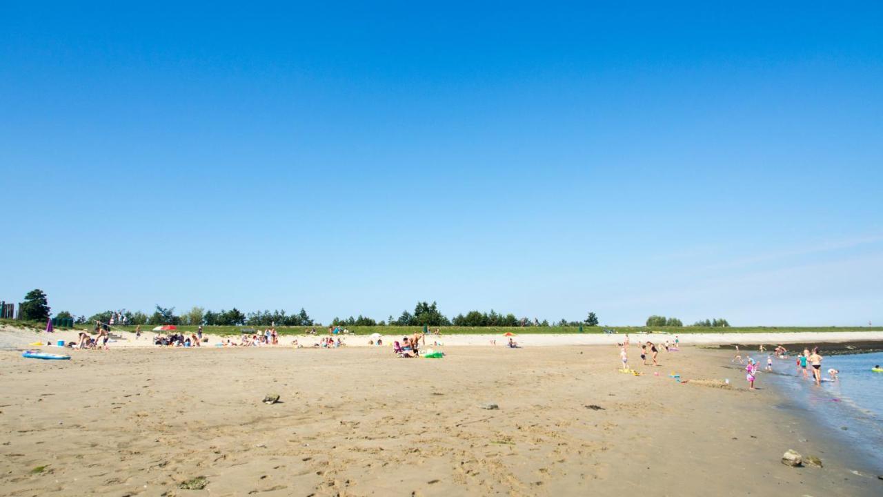 Chaletparc Krabbenkreek Zeeland - Chalet 50 Sint Annaland Bagian luar foto
